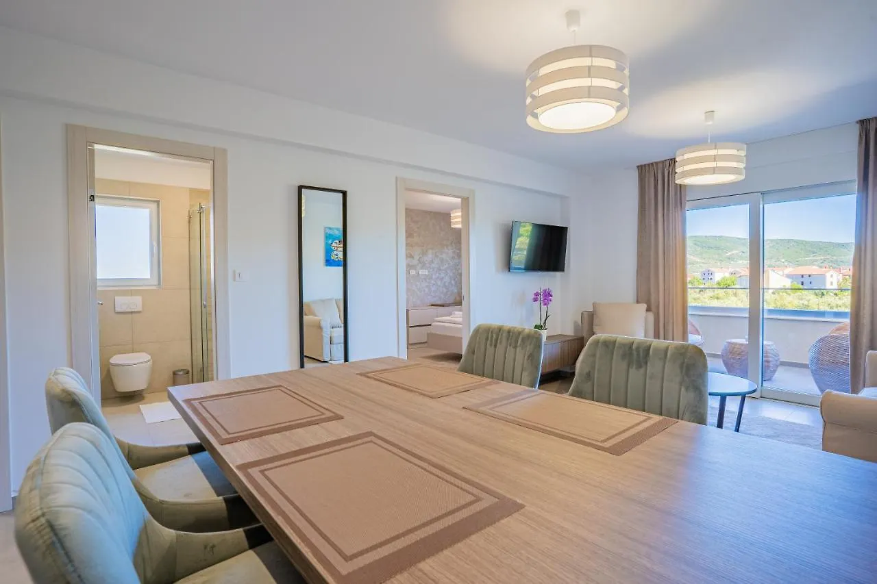 Villa Orhideja Cres Aparthotel