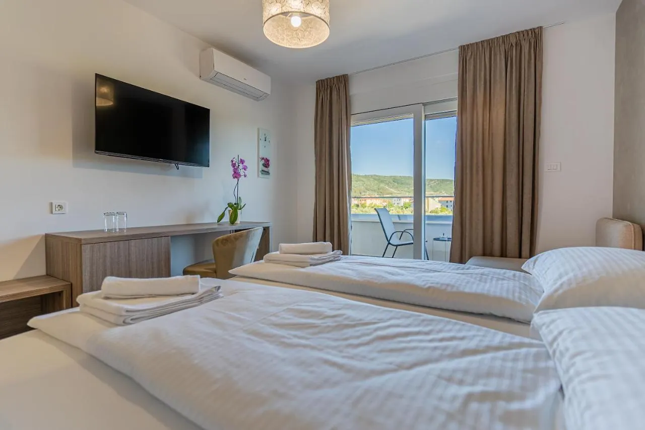 Hotel de apartamente Villa Orhideja Cres