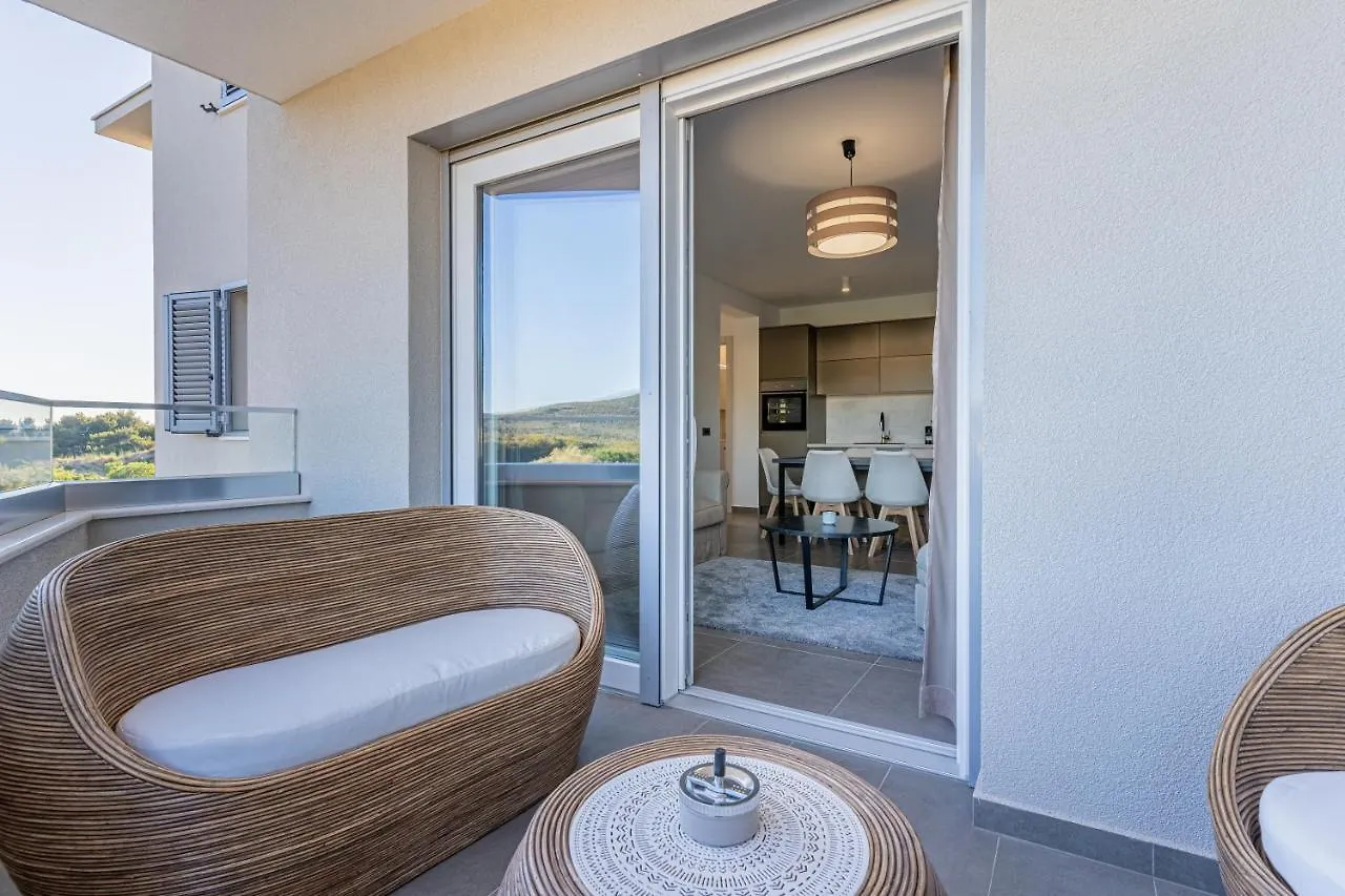 Villa Orhideja Cres Aparthotel